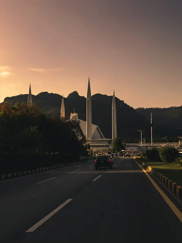 Top 10 Places to Experience the Magic of Islamabad